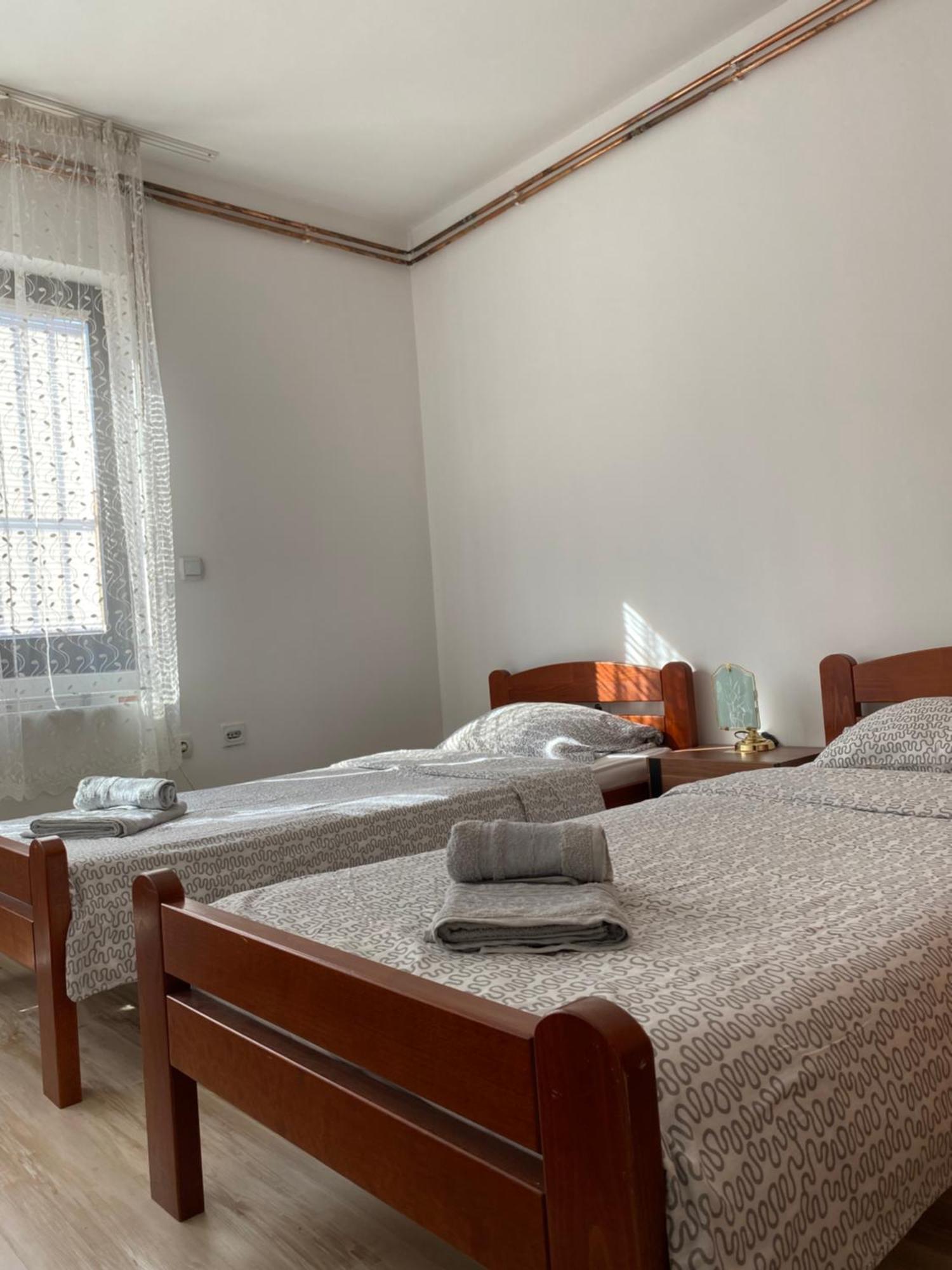 Apartmani Dora Leskovac Leskovac (Jablanica) Exterior foto